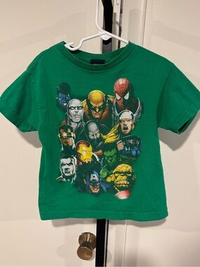 Marvel Hero’s Toddler Tee Sparkle Graphic 5/6T